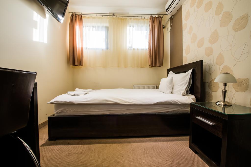 Villa Milano Kovin Quarto foto