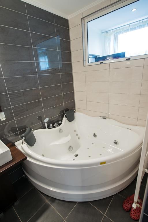 Villa Milano Kovin Quarto foto